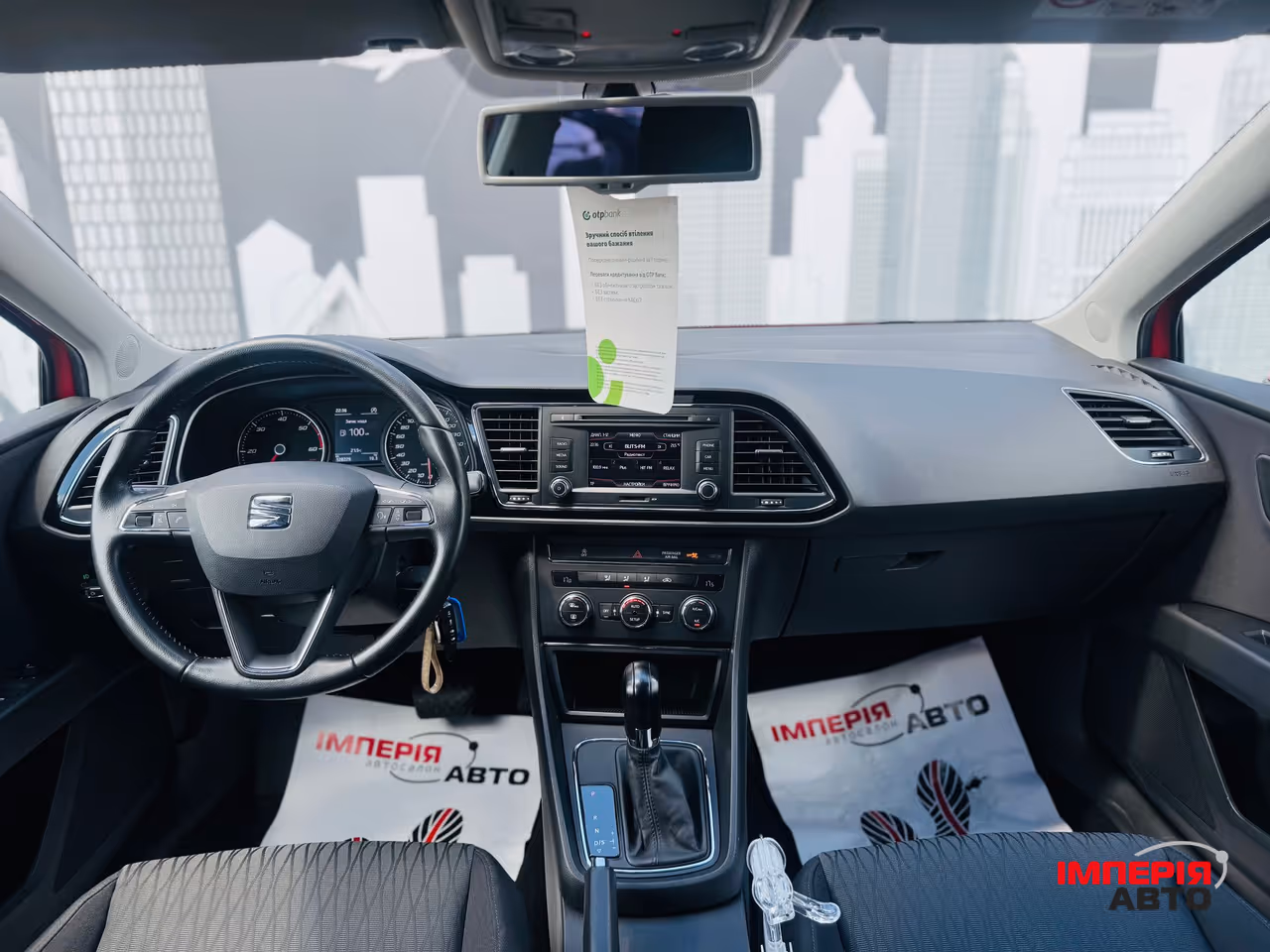 SEAT Leon - фото 8