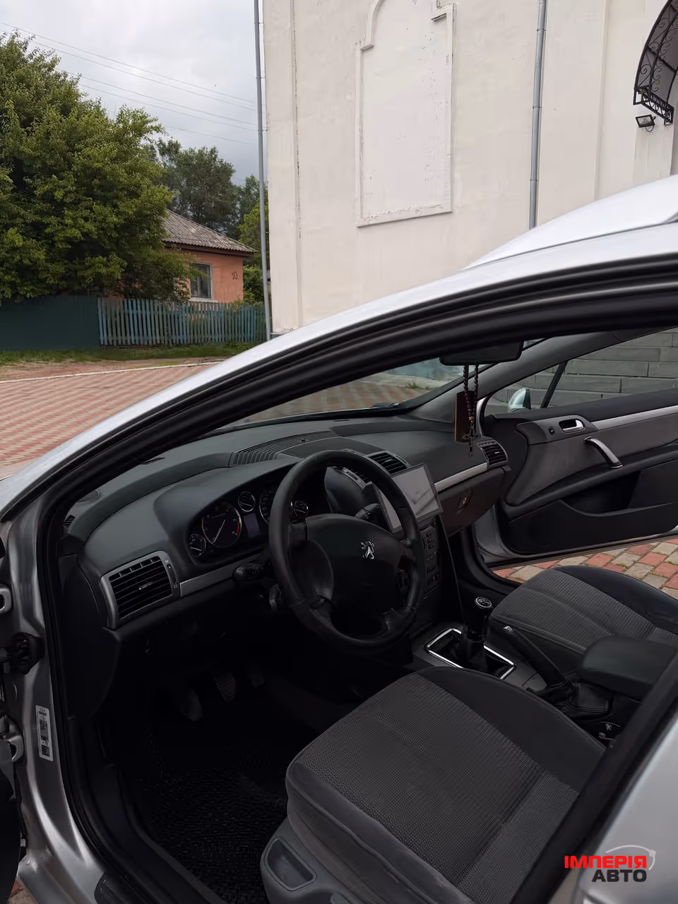 Peugeot 407 - фото 8