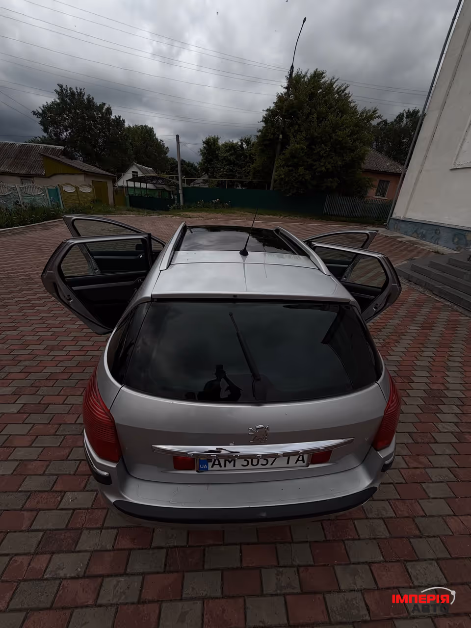 Peugeot 407 - фото 12