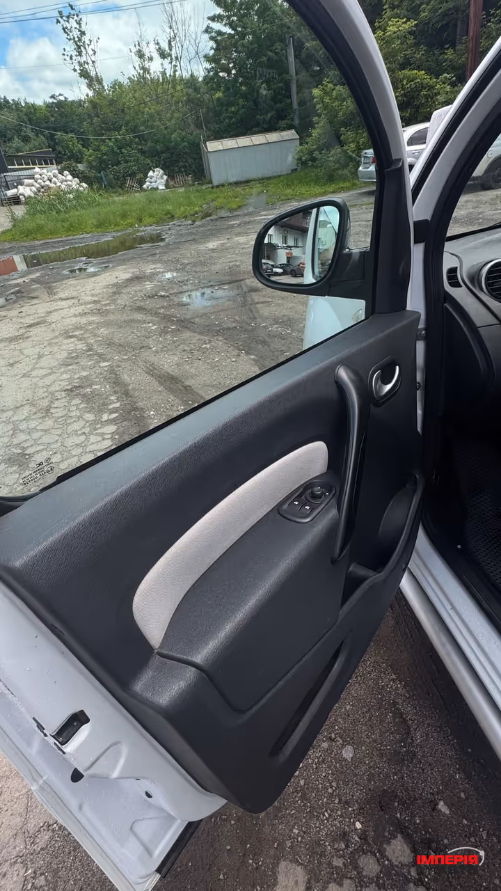 Renault Kangoo - фото 13