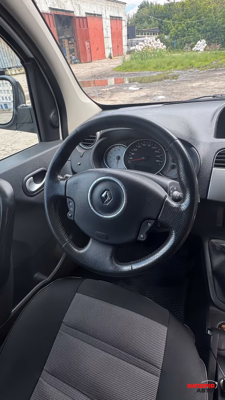 Renault Kangoo - фото 11