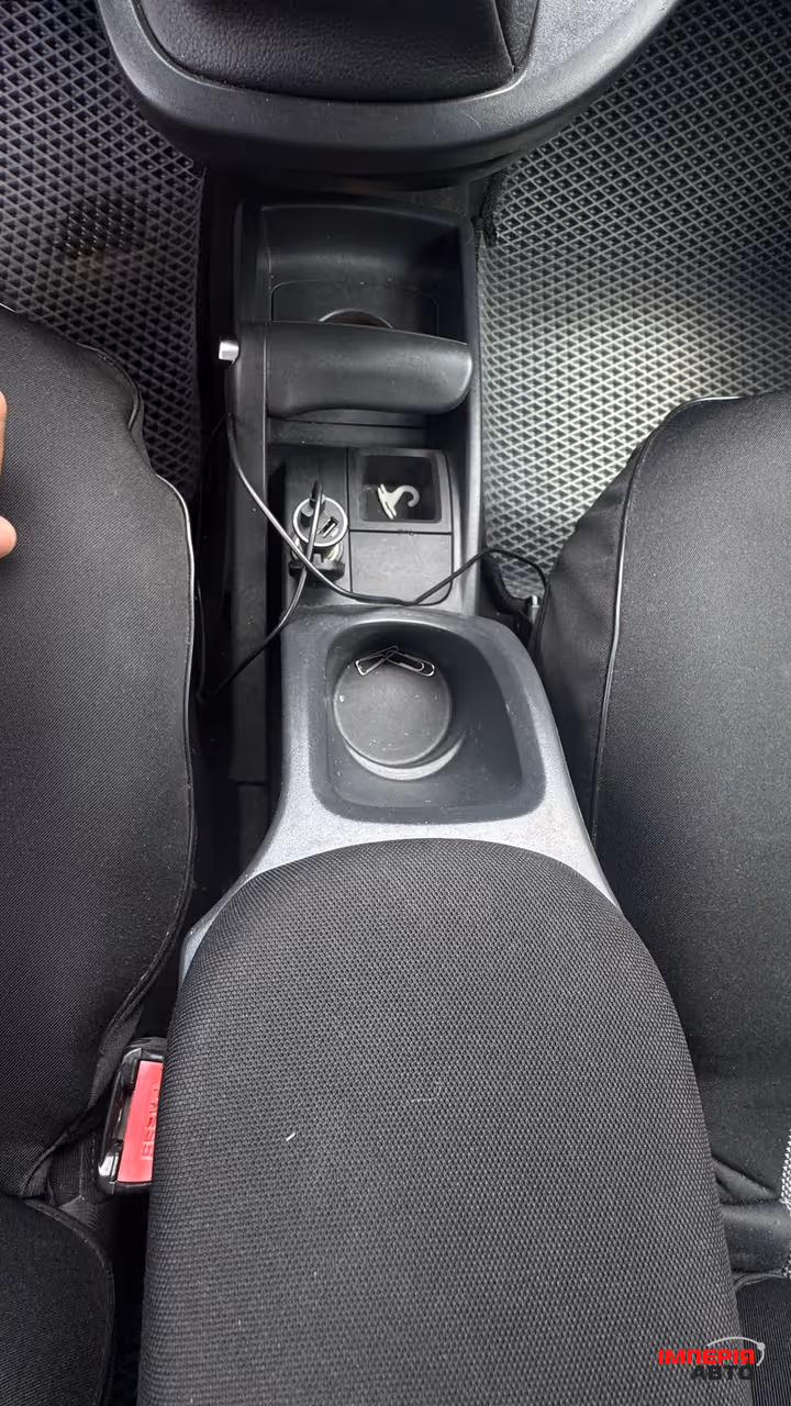 Renault Kangoo - фото 16