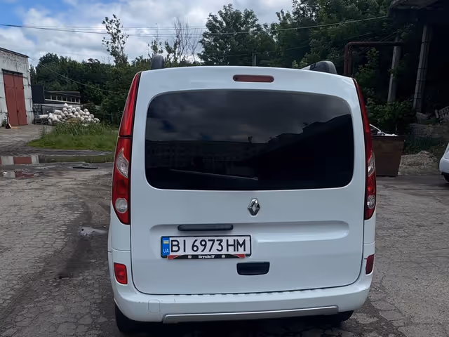 Renault Kangoo - фото 5