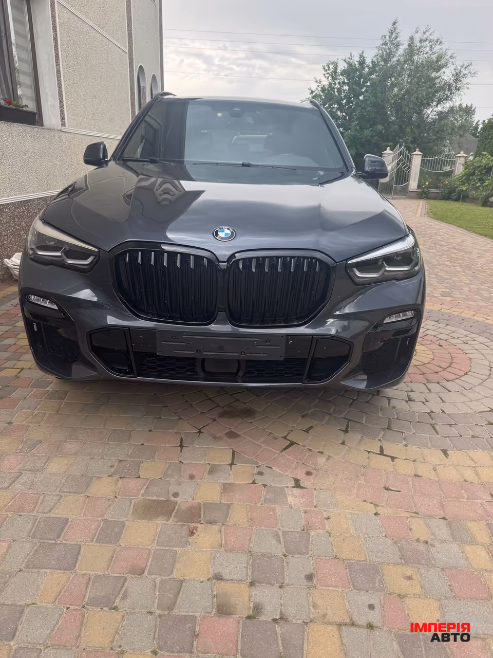 BMW X5 - фото 1