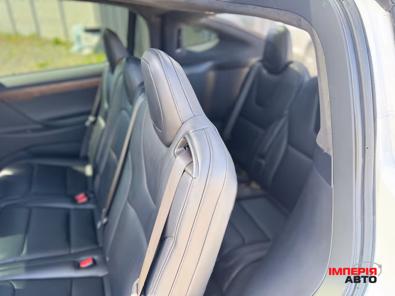 Tesla Model X - фото 20