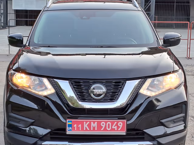 Nissan Rogue - фото 1