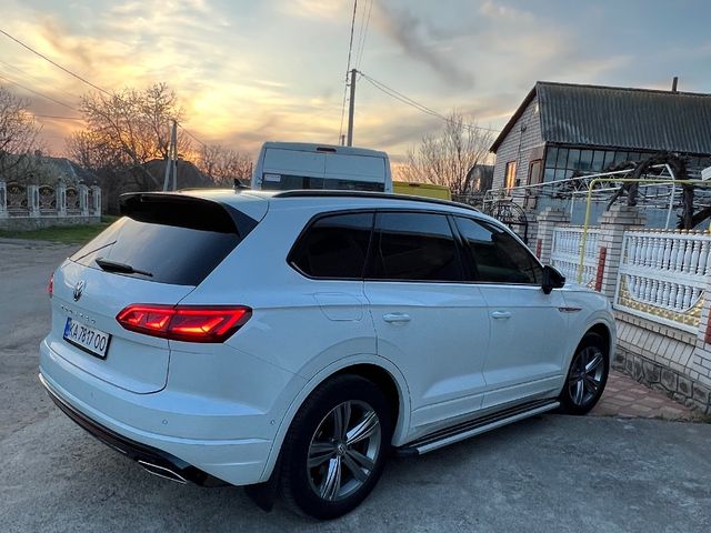 Volkswagen Touareg 2019, Первомайськ, $41 000 - зображення 2