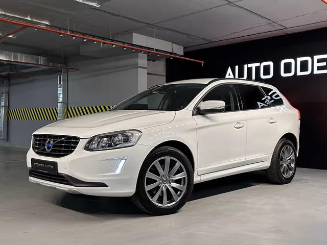 Volvo XC60 - фото 2