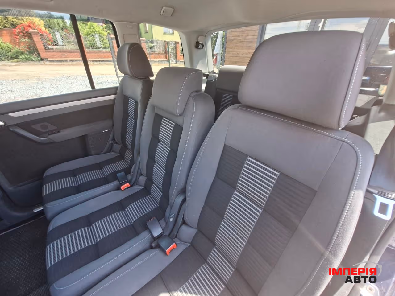 Volkswagen Touran - фото 27