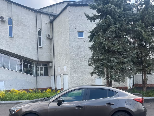 Mazda 3 - фото 1
