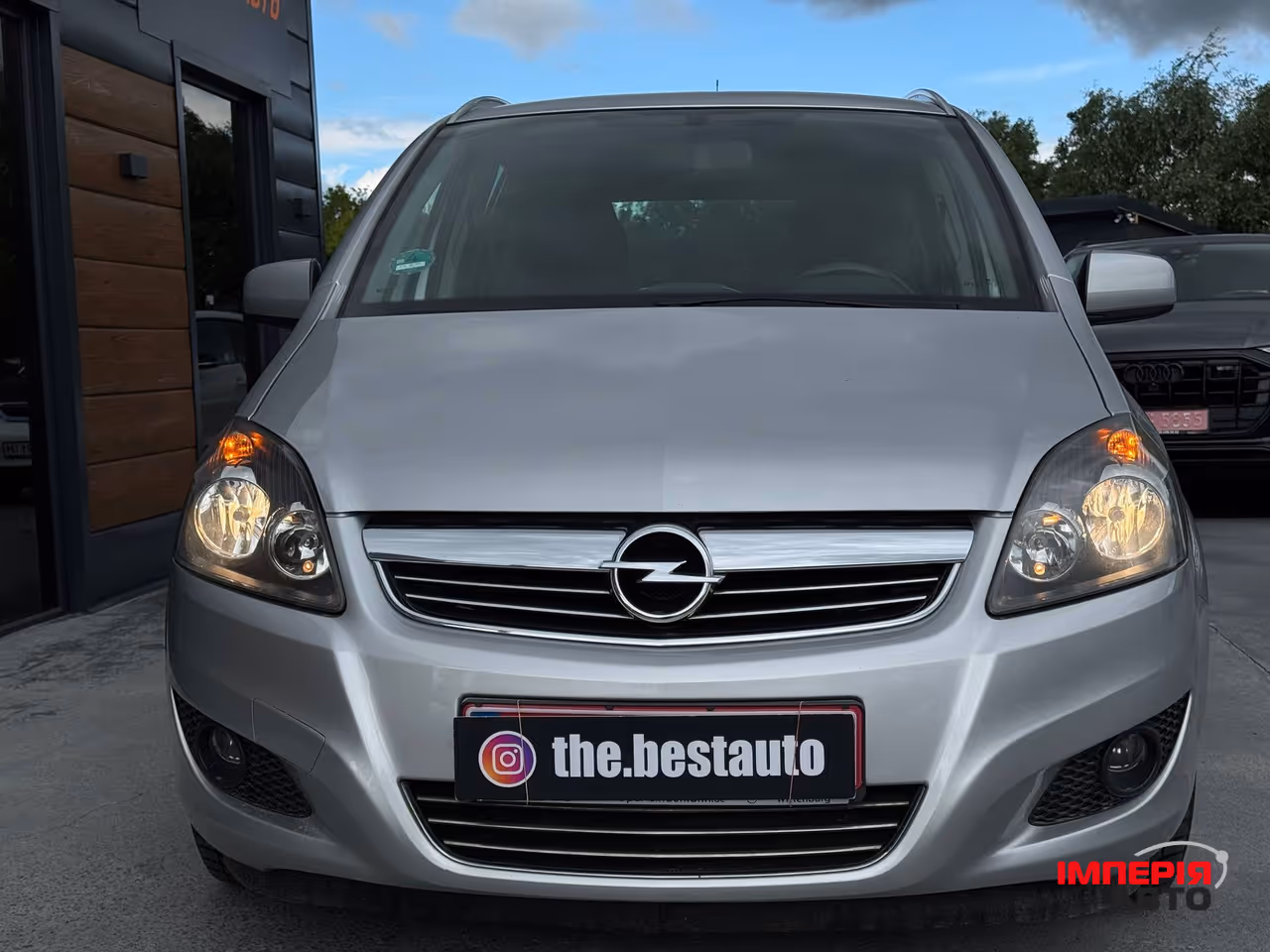 Opel Zafira - фото 10