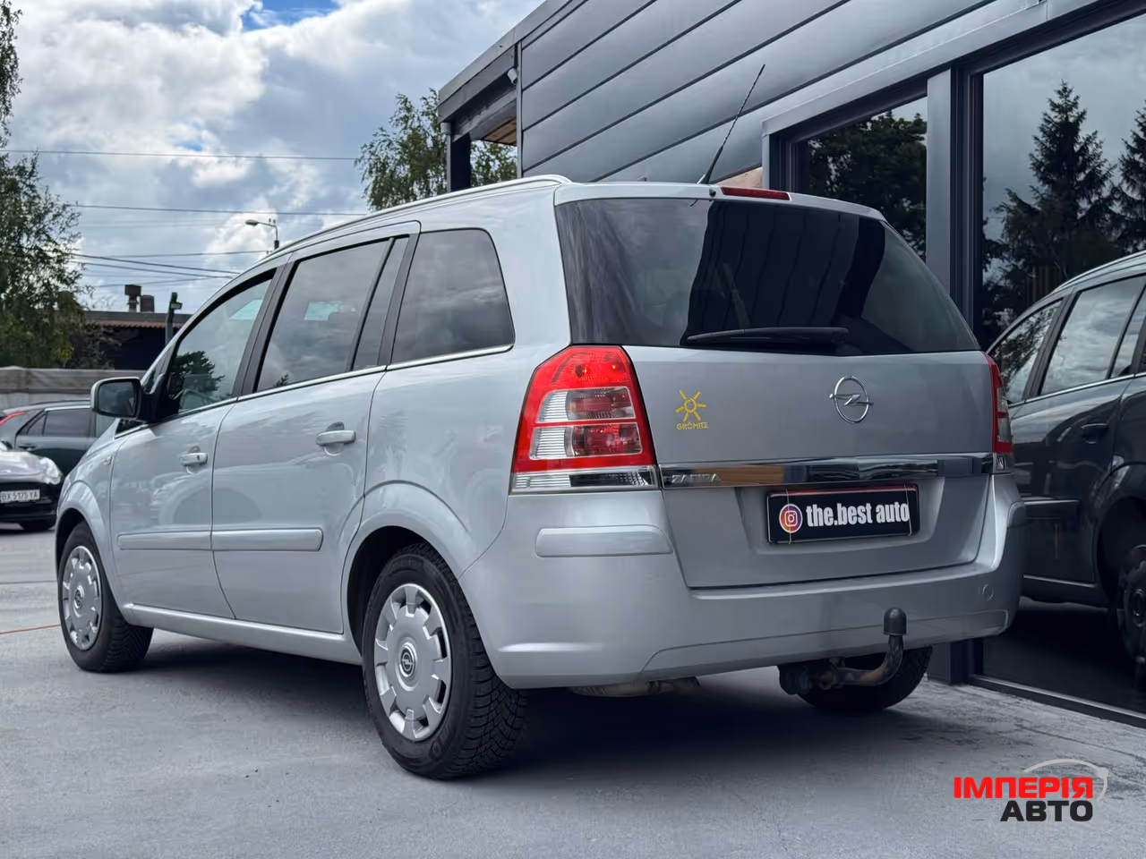 Opel Zafira - фото 7