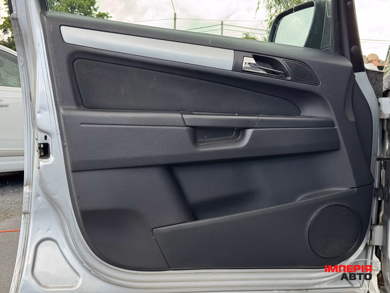 Opel Zafira - фото 23