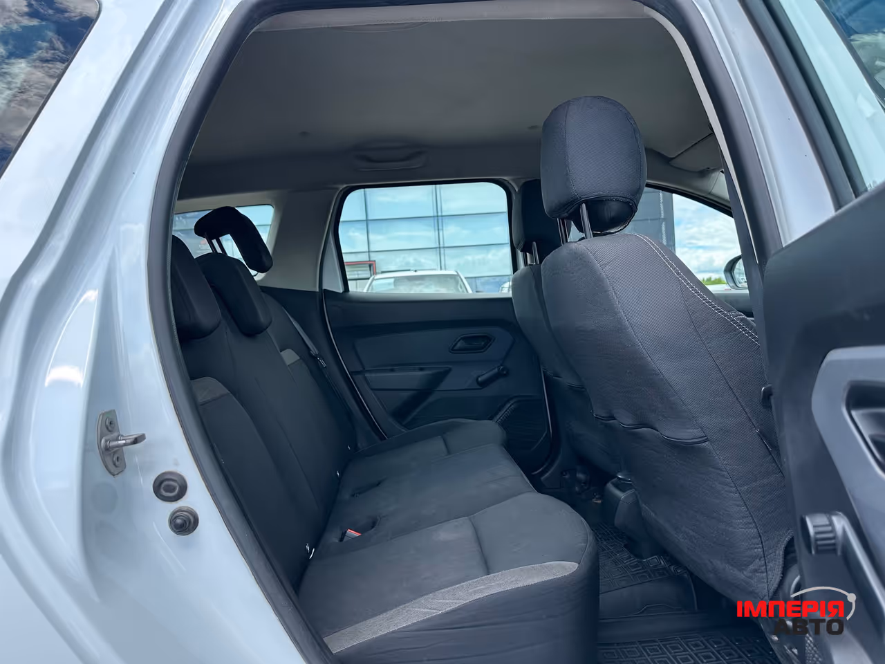 Renault Duster - фото 26
