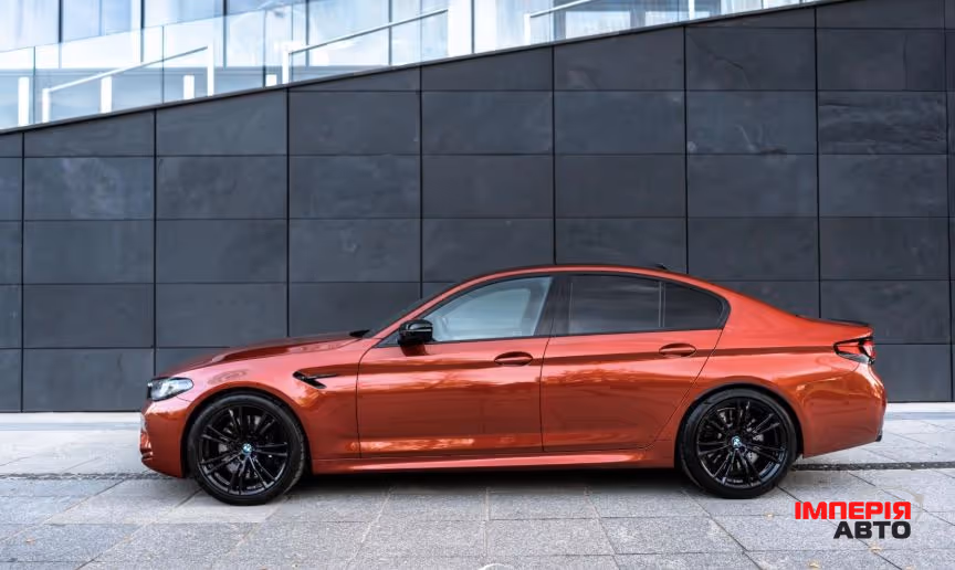 BMW M5 - фото 4