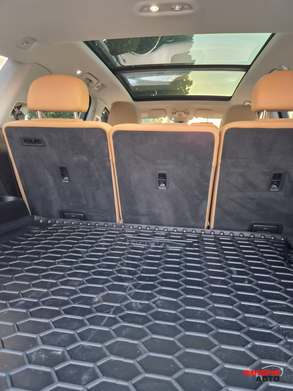 Audi Q7 - фото 21