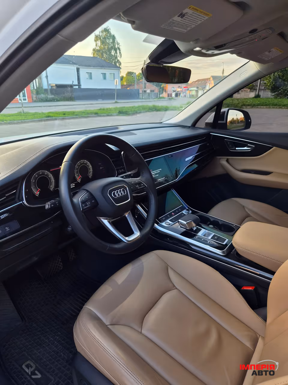 Audi Q7 - фото 34
