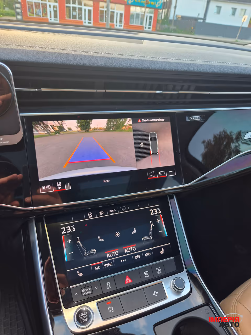 Audi Q7 - фото 31