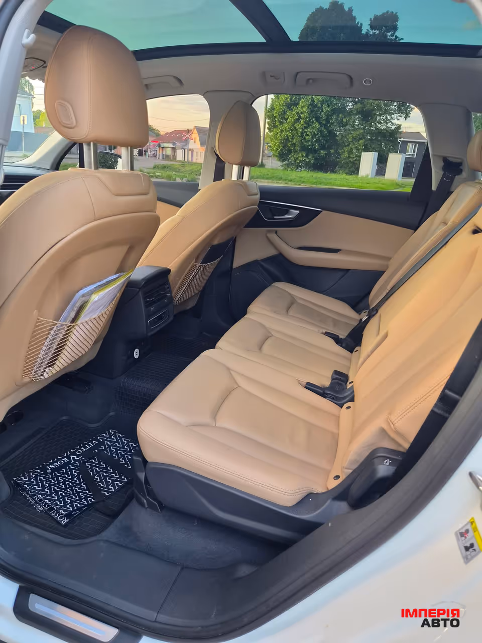 Audi Q7 - фото 29