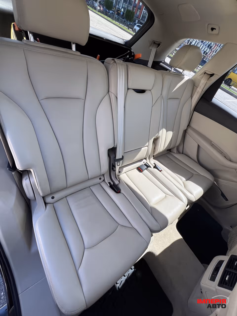 Audi Q7 - фото 27