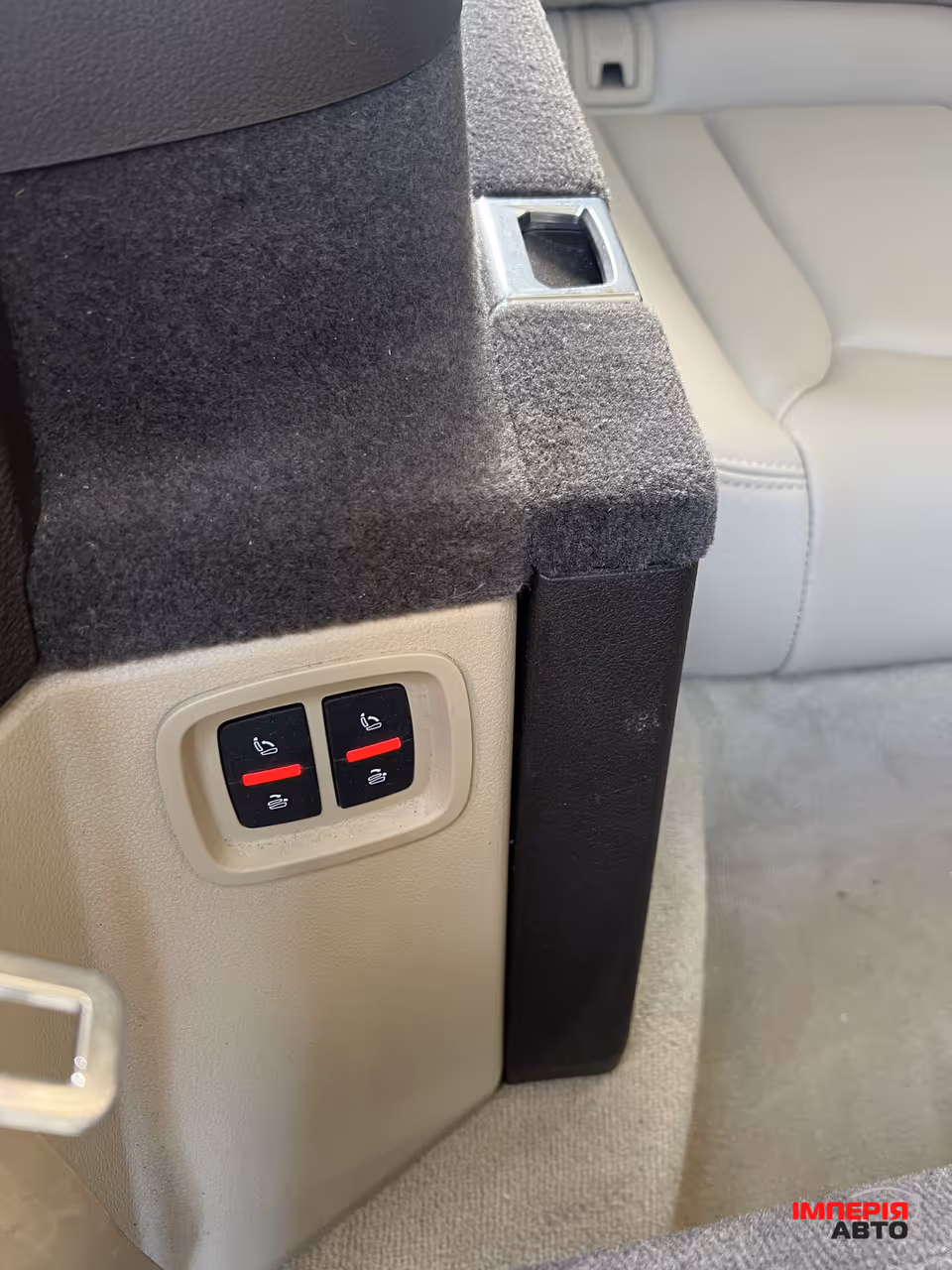 Audi Q7 - фото 51