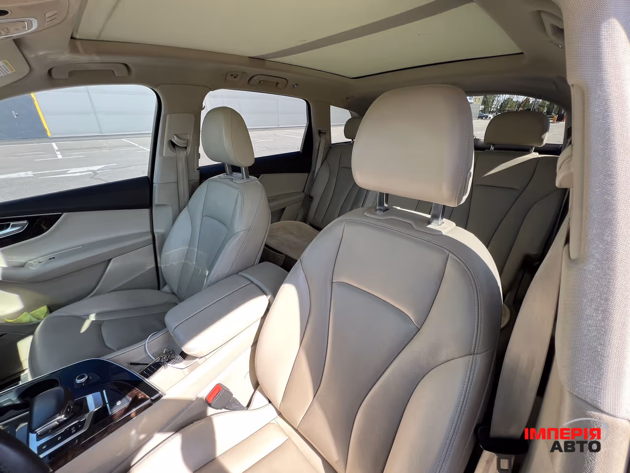 Audi Q7 - фото 20
