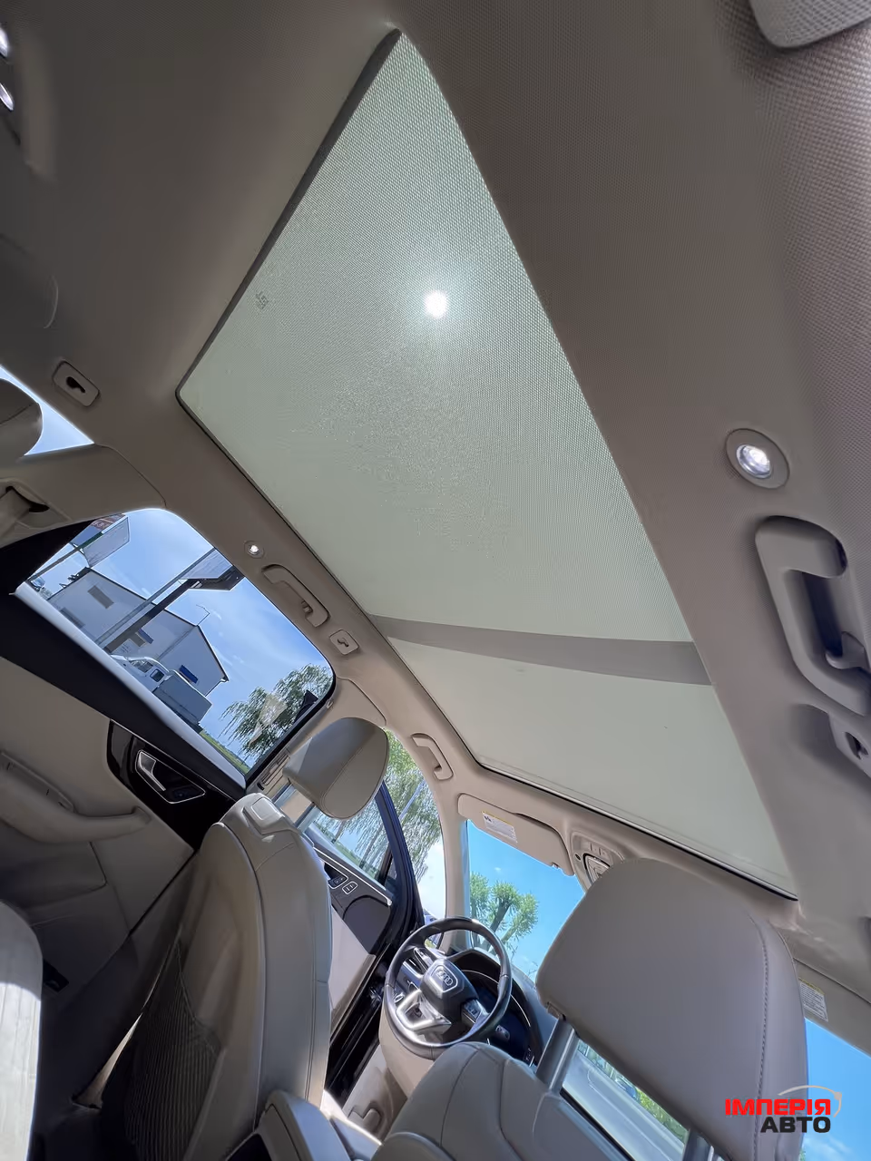 Audi Q7 - фото 29