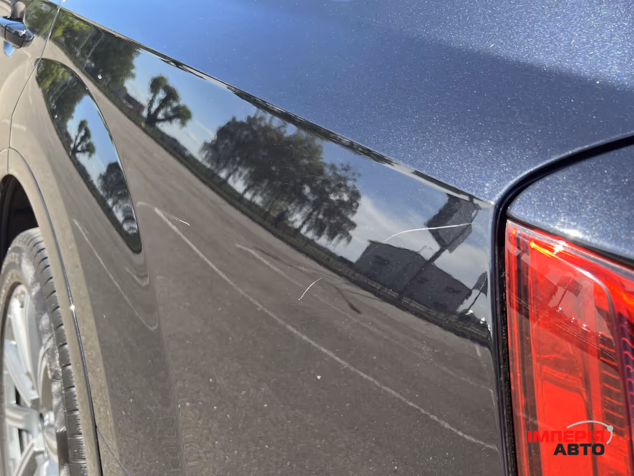 Audi Q7 - фото 14