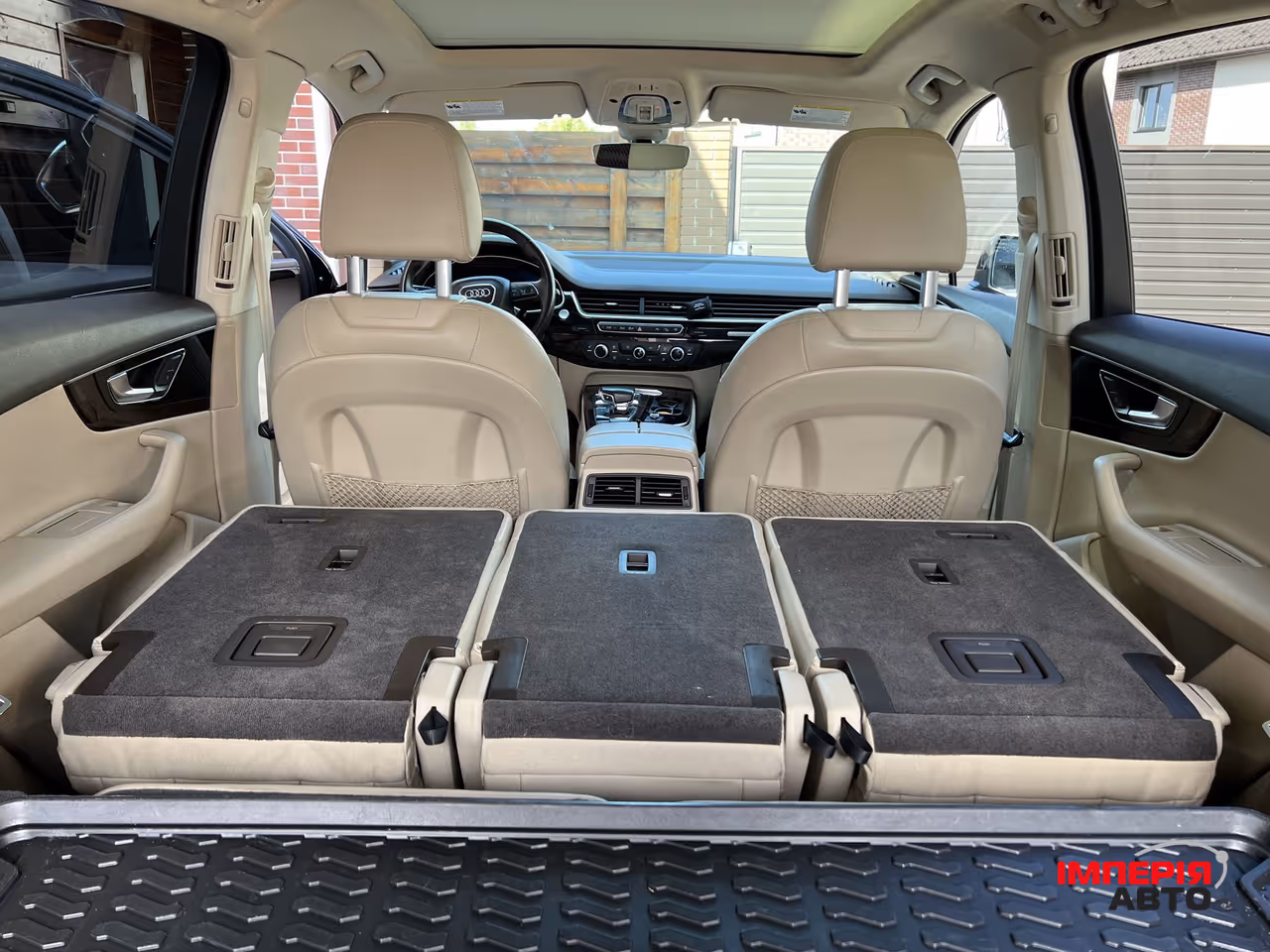 Audi Q7 - фото 46