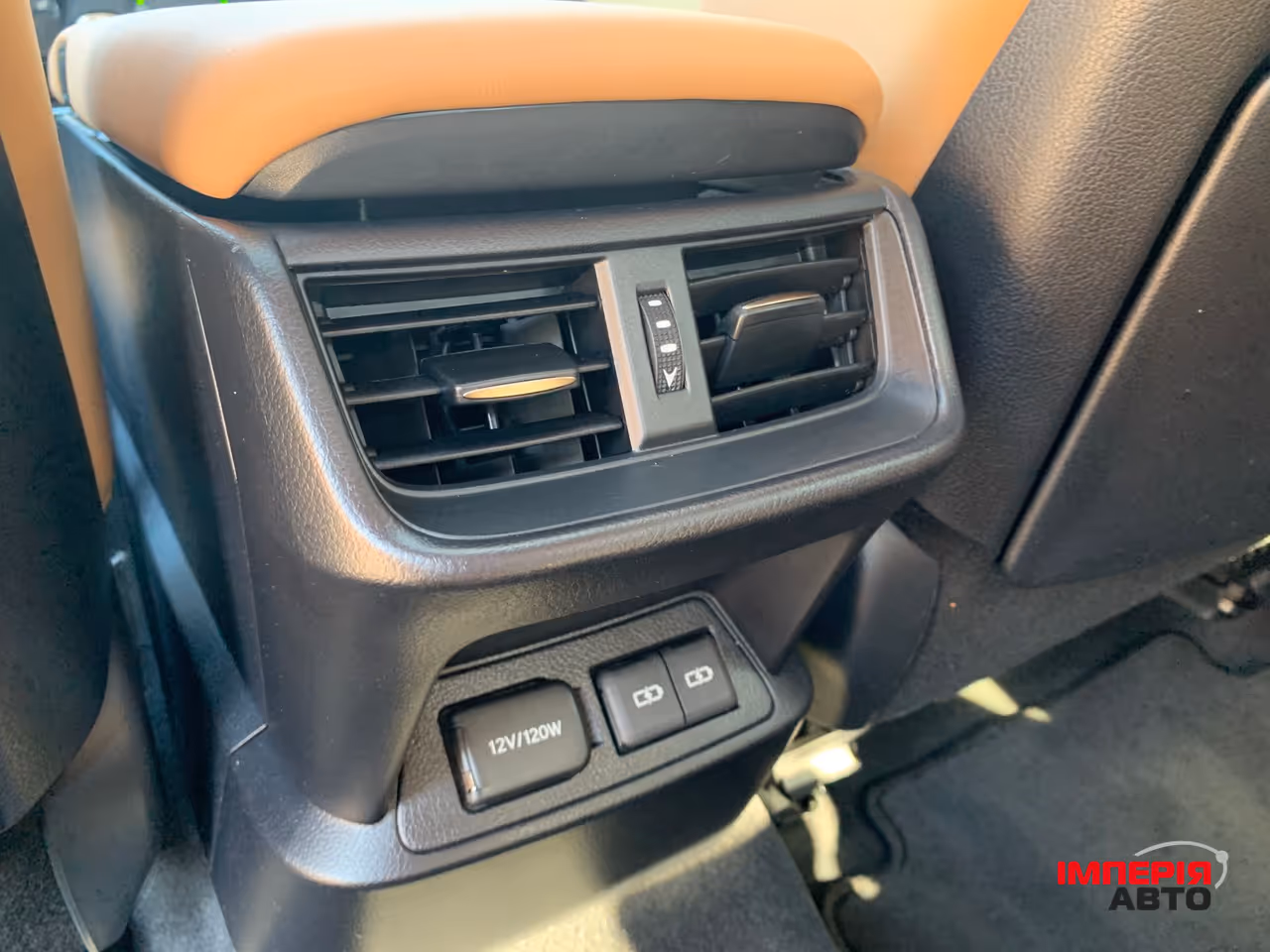 Lexus ES - фото 24