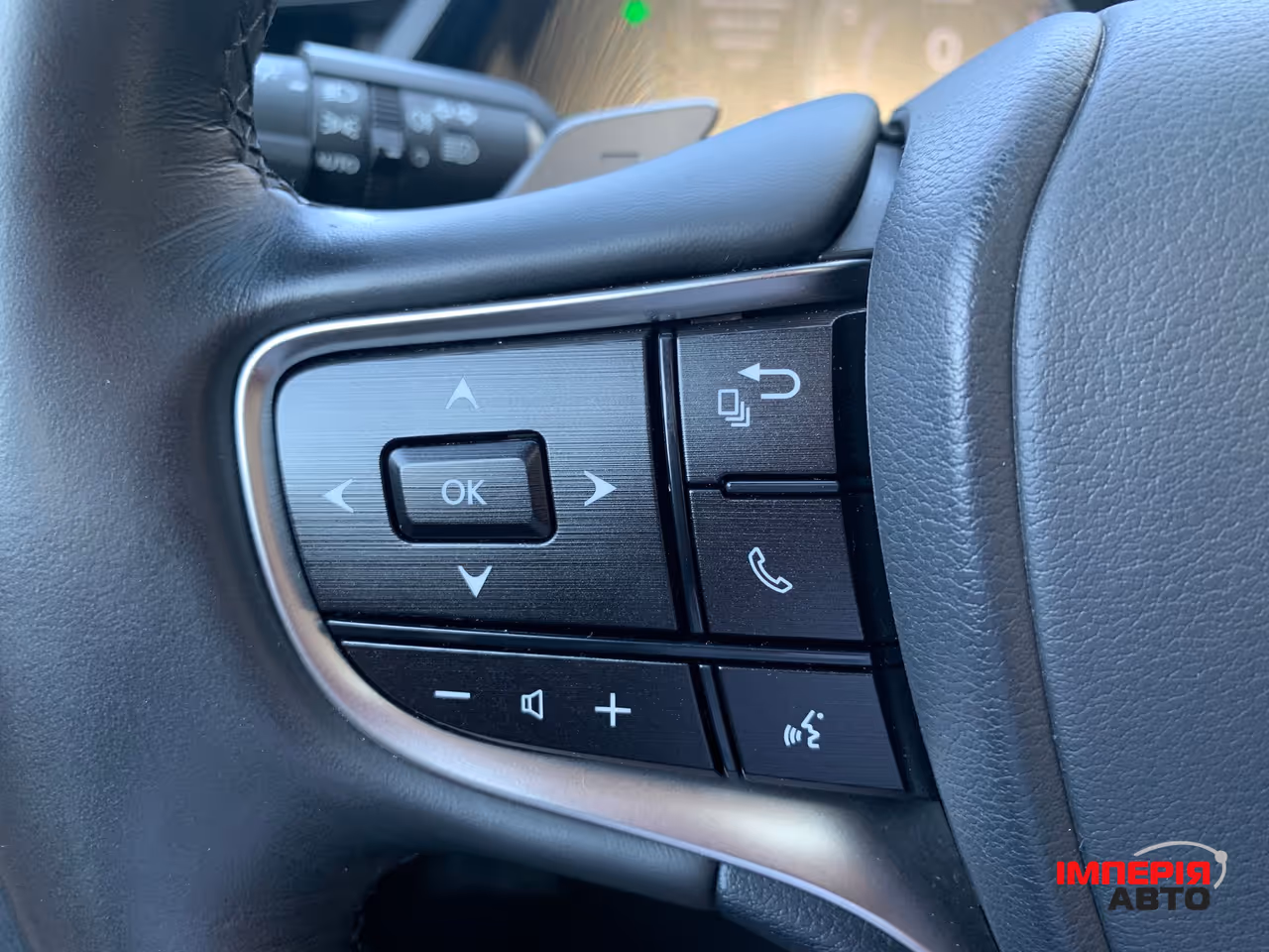 Lexus ES - фото 28