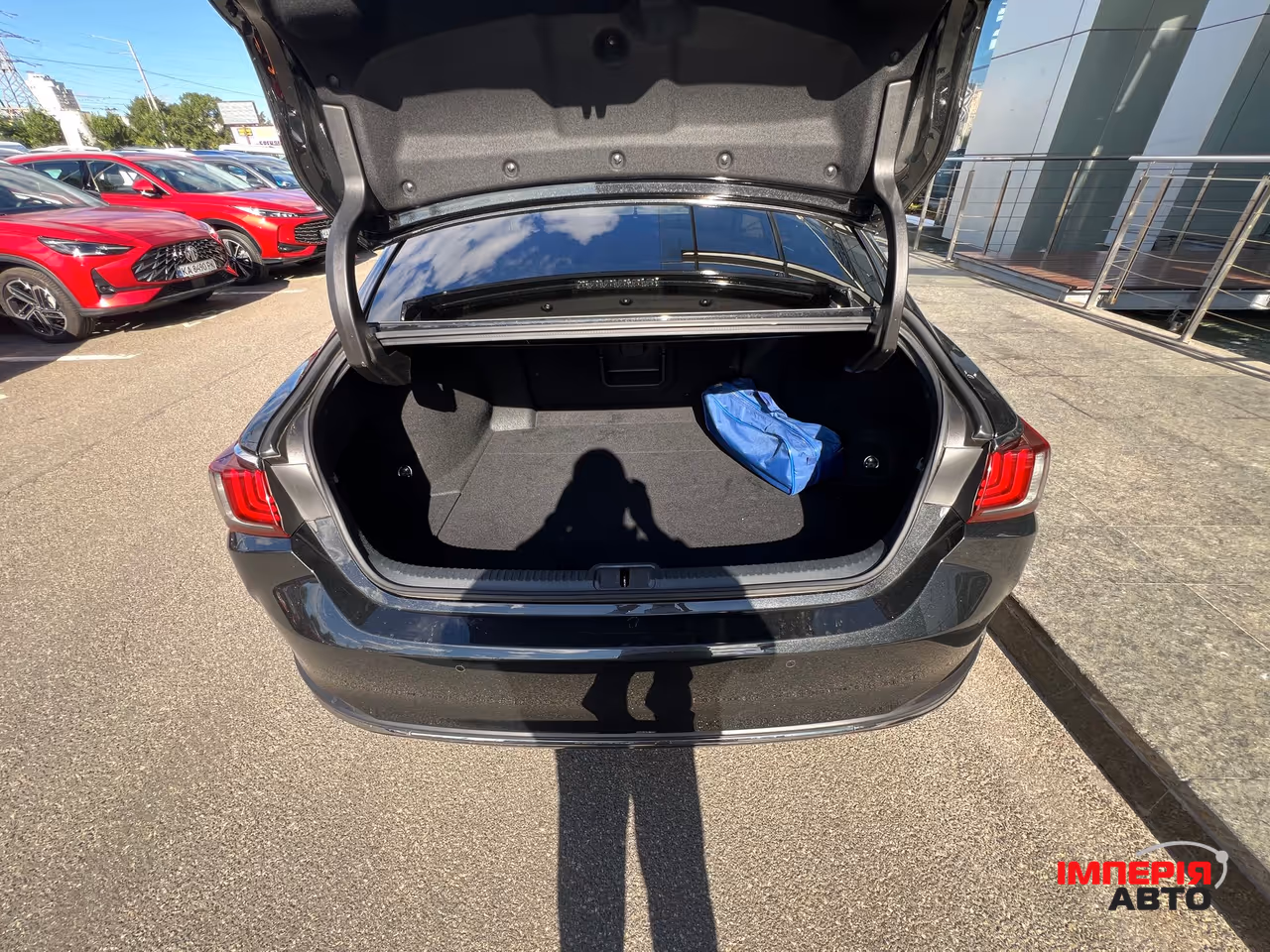Lexus ES - фото 12