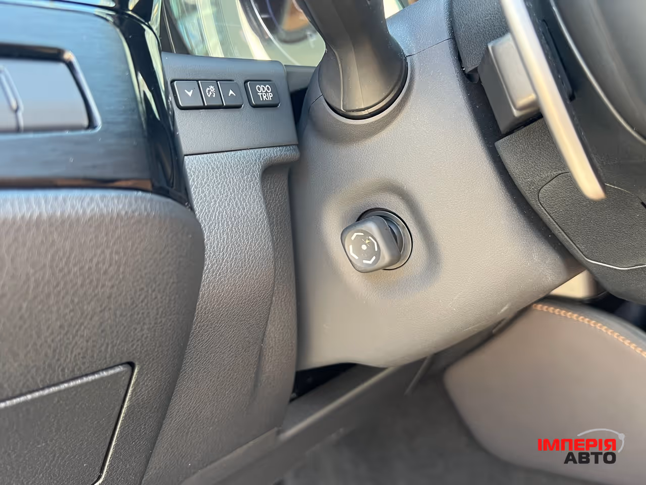 Lexus ES - фото 11