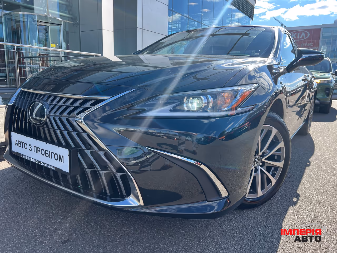 Lexus ES - фото 1