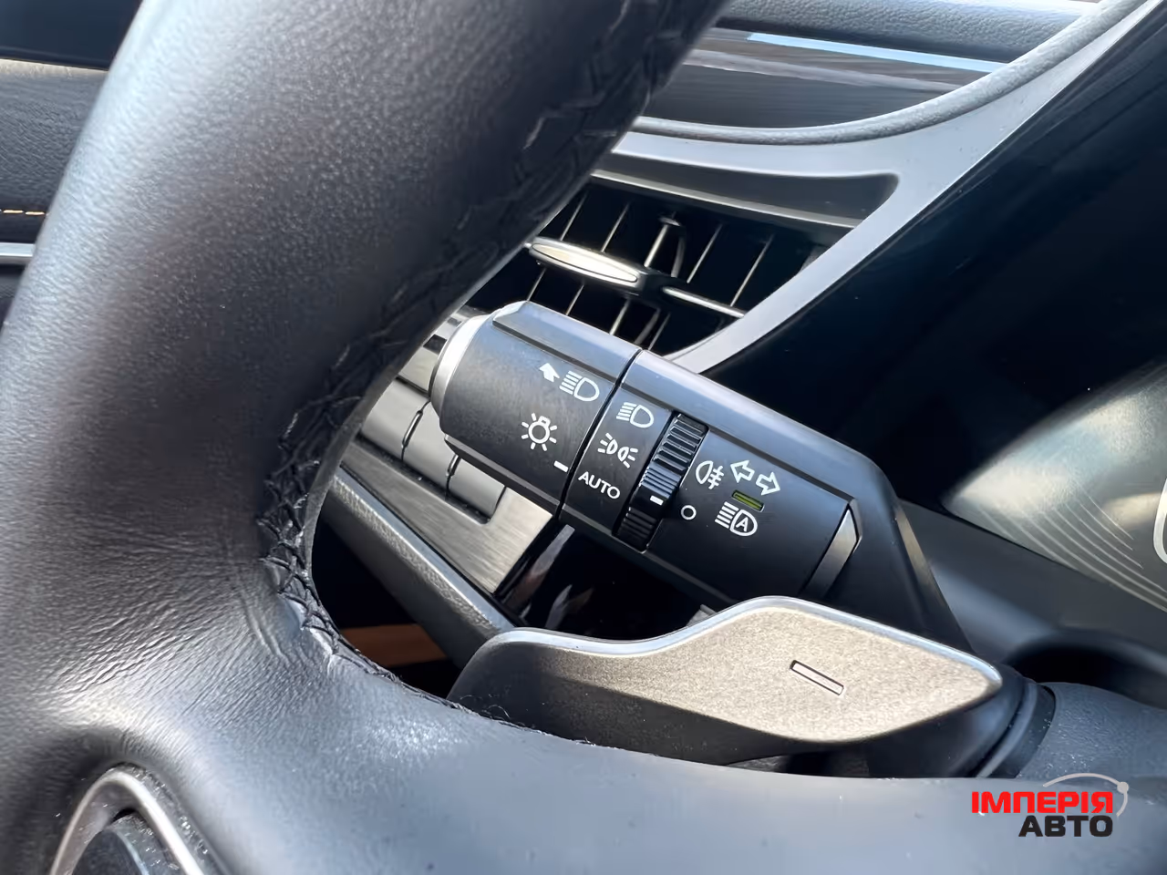 Lexus ES - фото 31