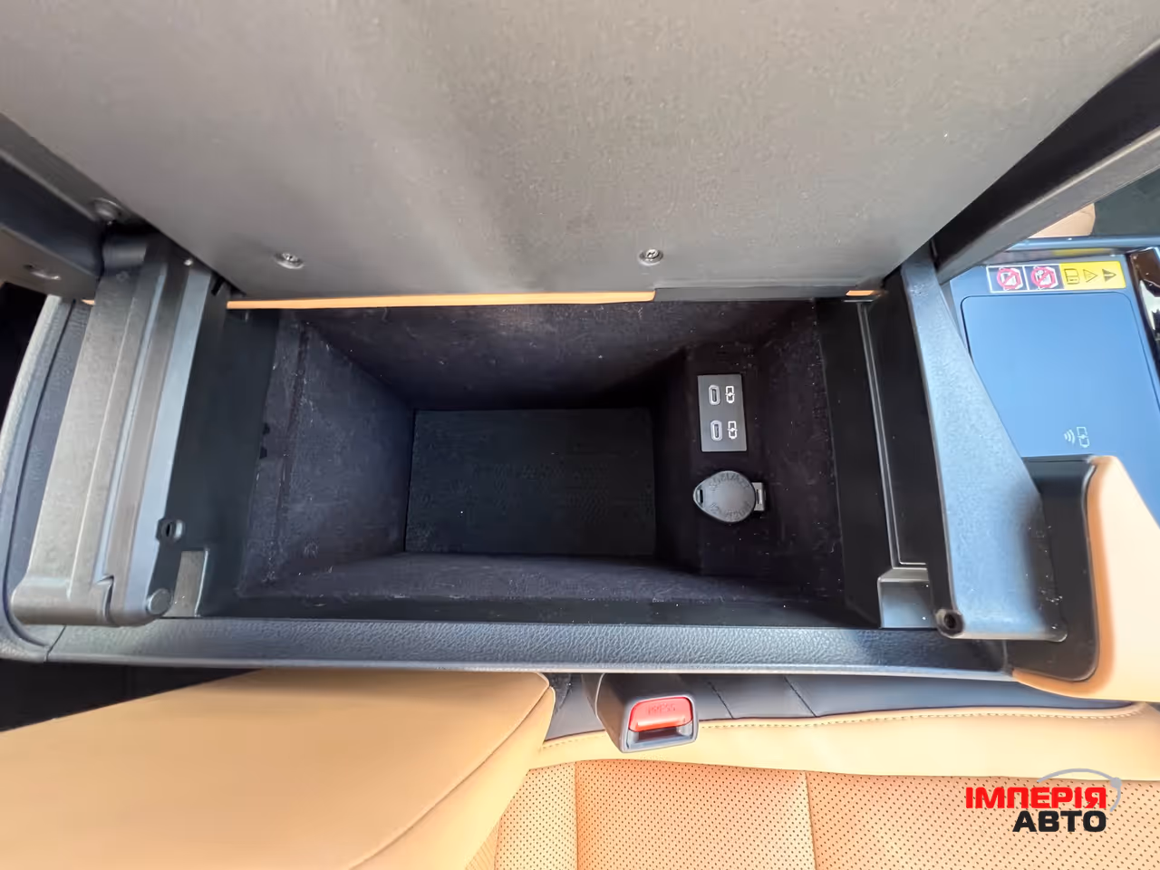 Lexus ES - фото 27