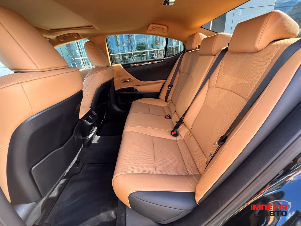 Lexus ES - фото 9