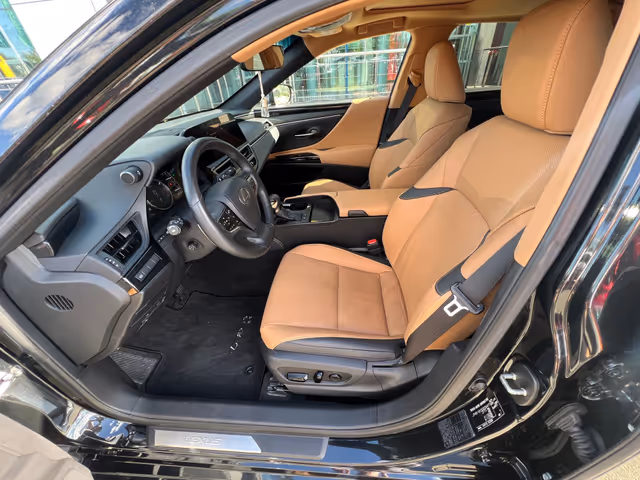 Lexus ES - фото 2