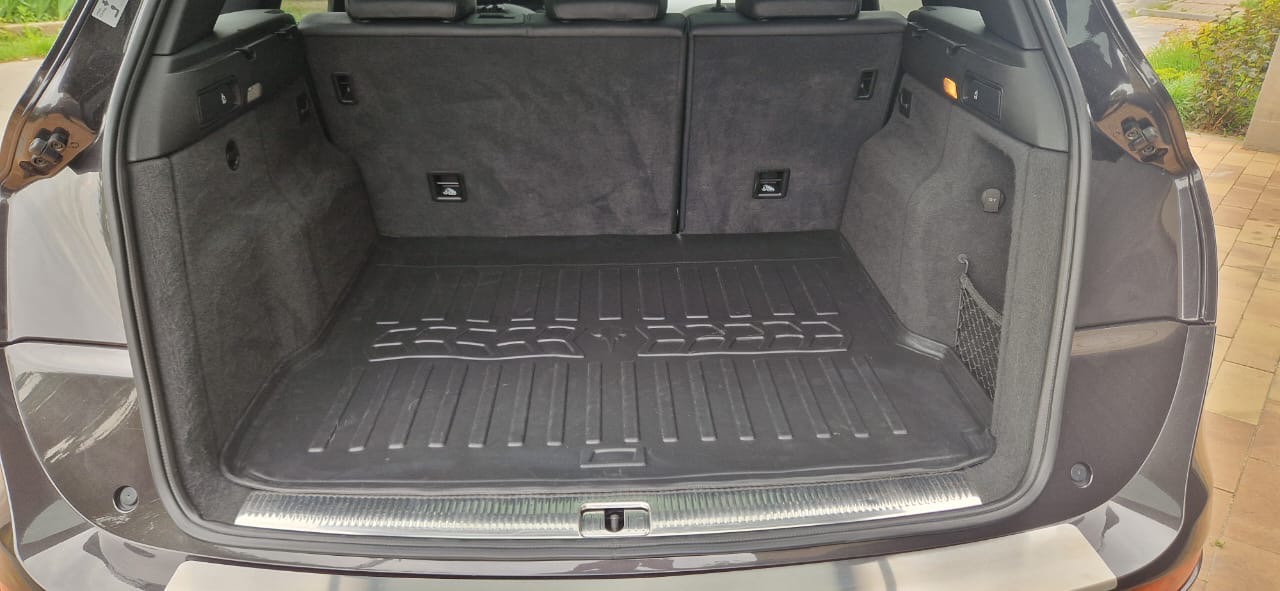 Audi Q5 - фото 12