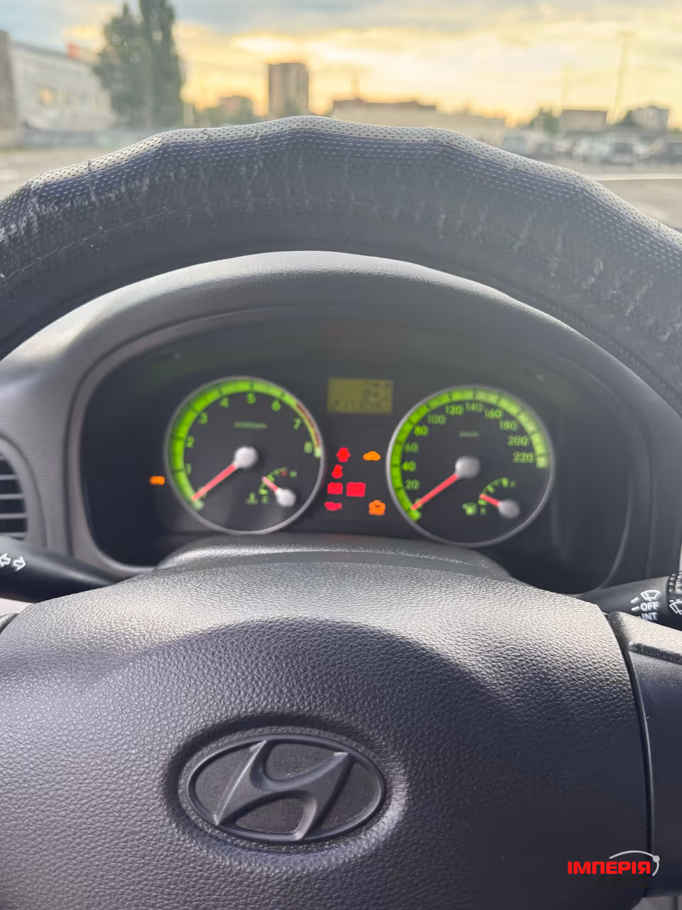Hyundai Accent - фото 8