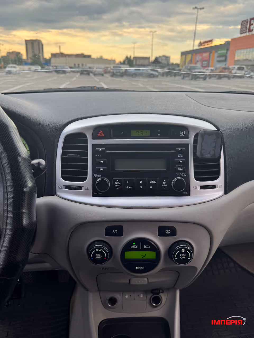 Hyundai Accent - фото 9
