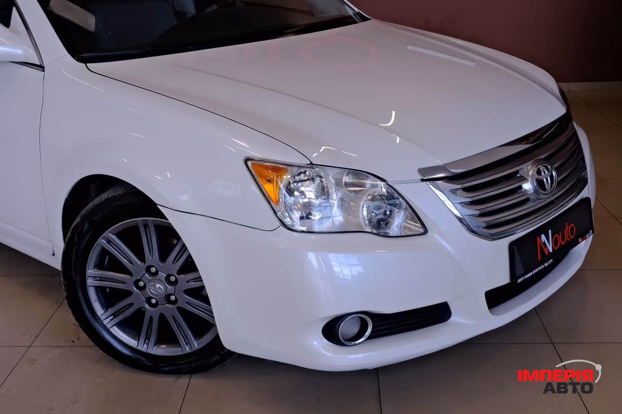 Toyota Avalon - фото 3