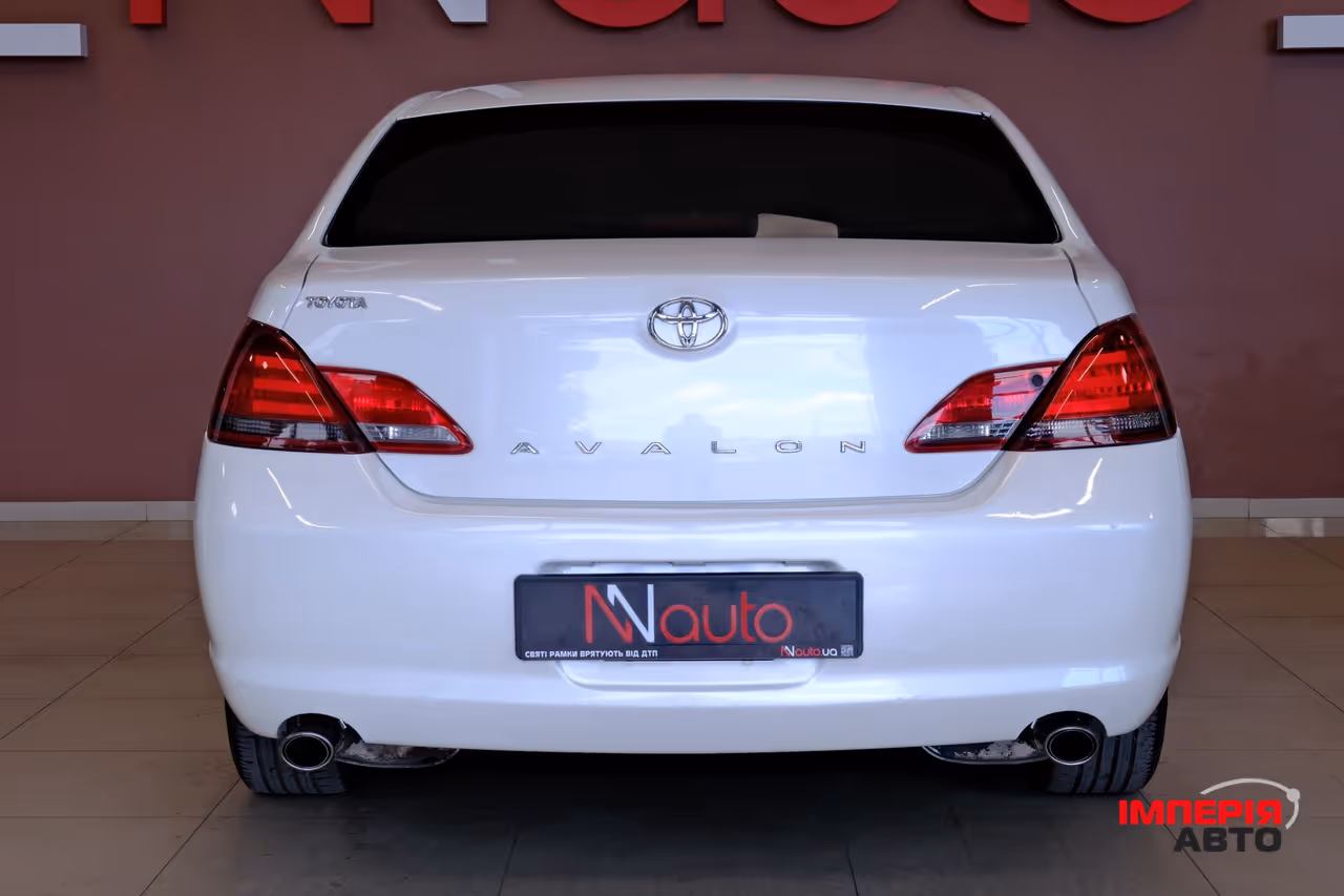 Toyota Avalon - фото 6
