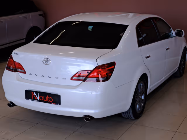 Toyota Avalon - фото 5