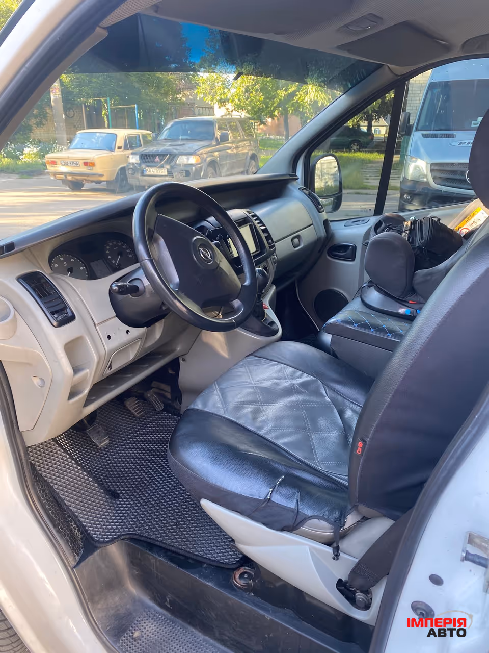 Opel Vivaro - фото 2