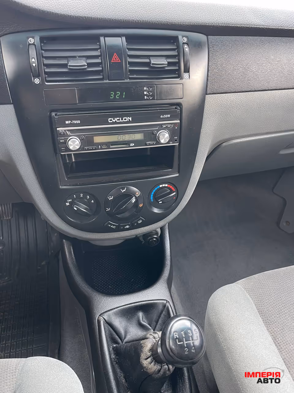 Chevrolet Lacetti - фото 10
