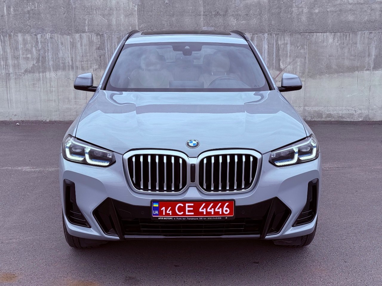 BMW X3 - фото 1