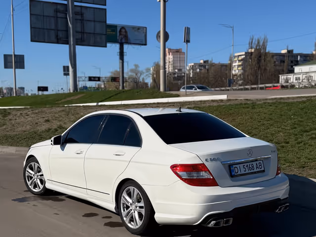 Mercedes-Benz C-Класс - фото 2