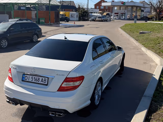 Mercedes-Benz C-Класс - фото 3