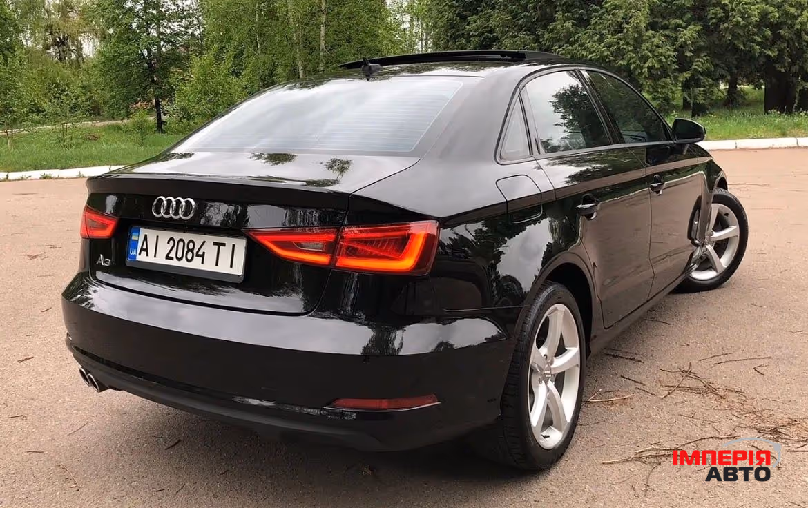Audi A3 - фото 5
